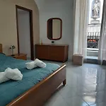 Autentica شقة نابولي
